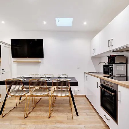 Appartamento Enchanting 2 Bdr Parisian *